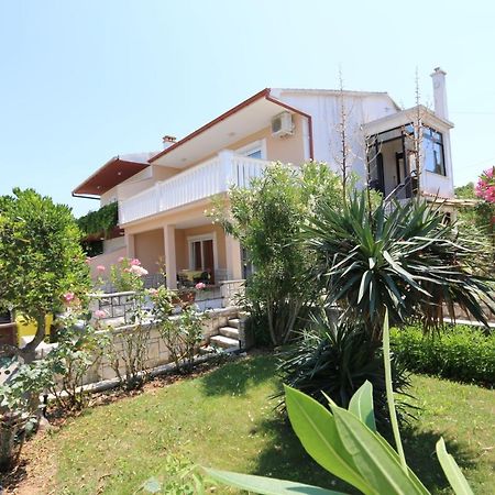 Apartments Grskovic G. Jesenovica Šilo Exteriér fotografie