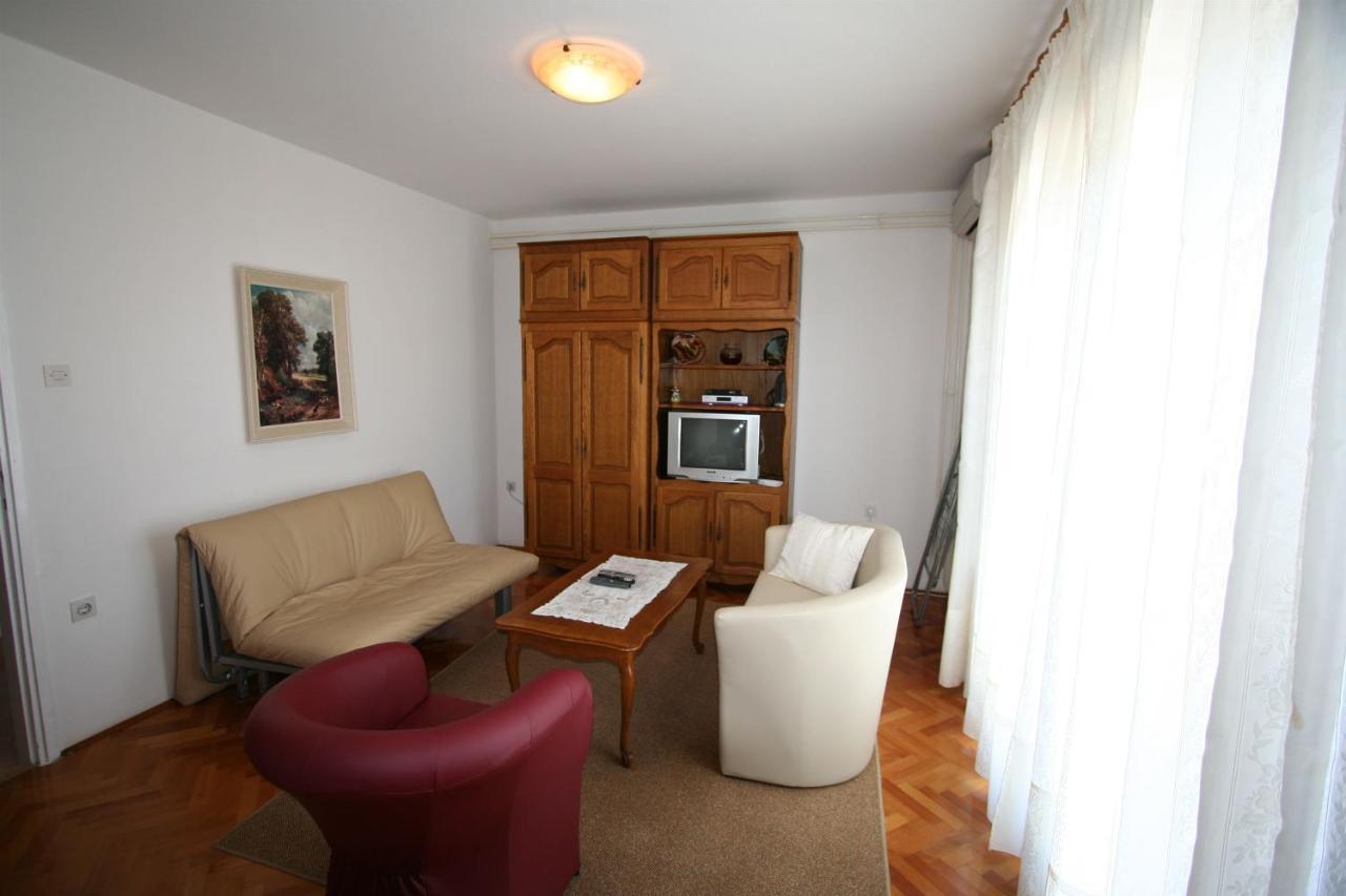 Apartments Grskovic G. Jesenovica Šilo Exteriér fotografie